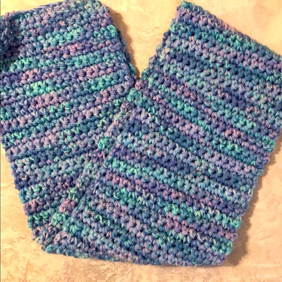 Handmade Scarf - Picture 1 of 2